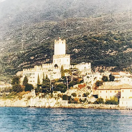 Lovely Lake Wiev&Pool Malcesine Exterior photo